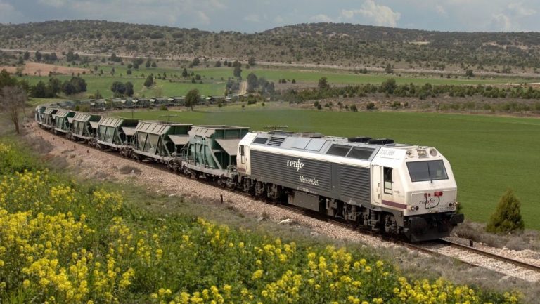 La búsqueda de socio industrial para Renfe Mercancías “será un proceso largo”