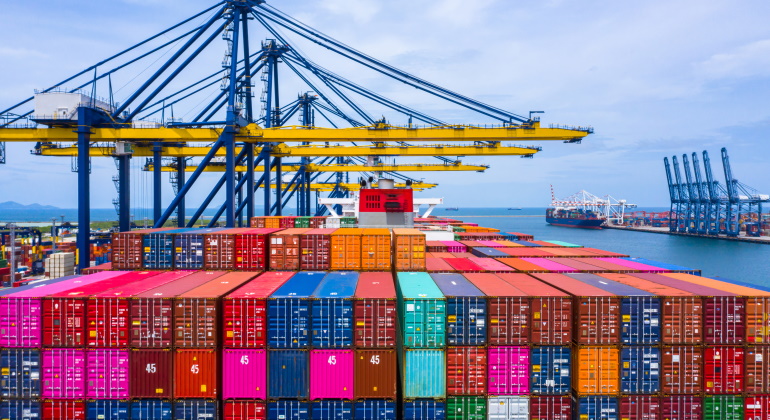 La crisis del transporte marítimo