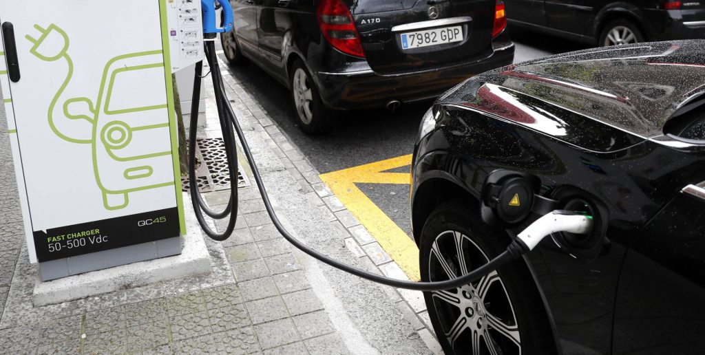 Bruselas libera 3.000 millones para financiar el PERTE del coche eléctrico