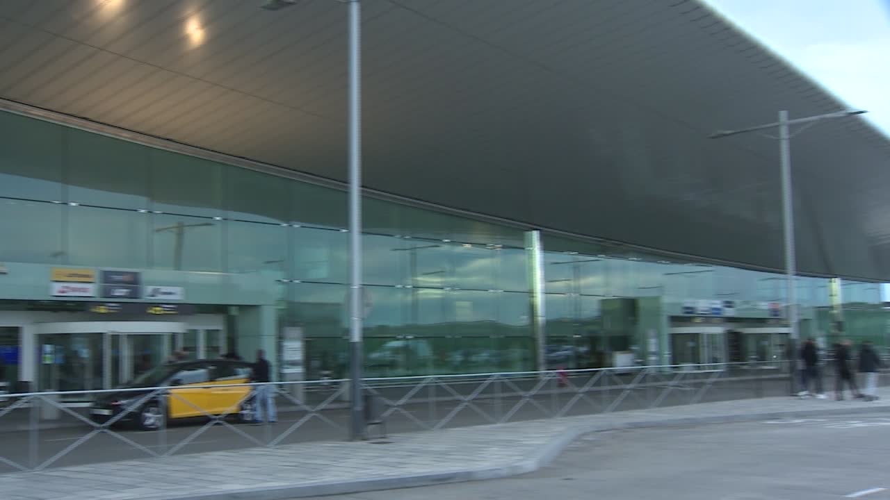 Los usuarios de avión se duplican en octubre y los del AVE se multiplican por más de tres