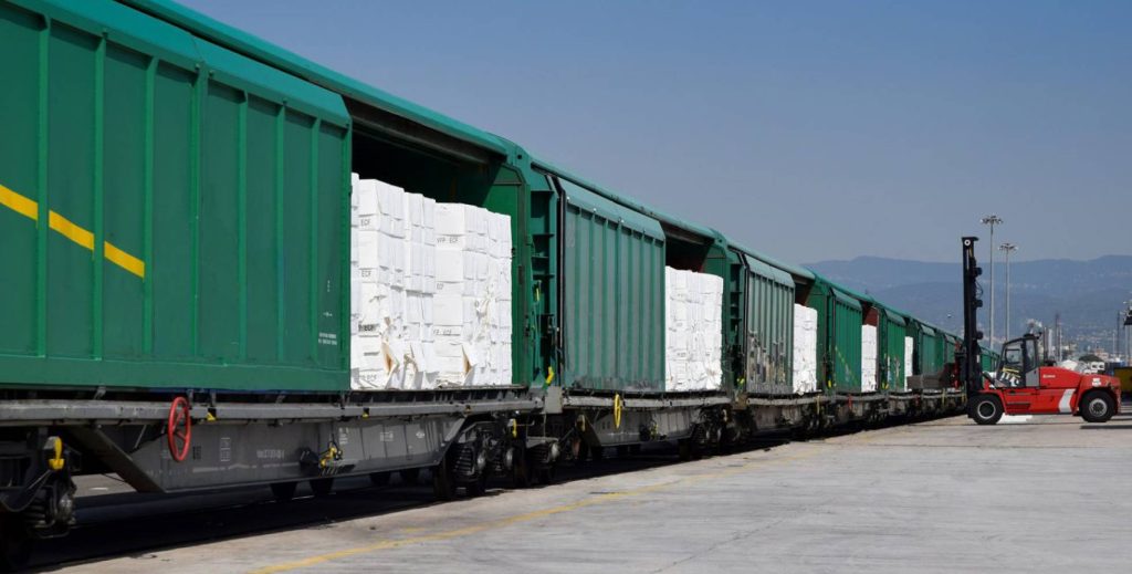 El precio de la luz amenaza la viabilidad del transporte de carga por ferrocarril