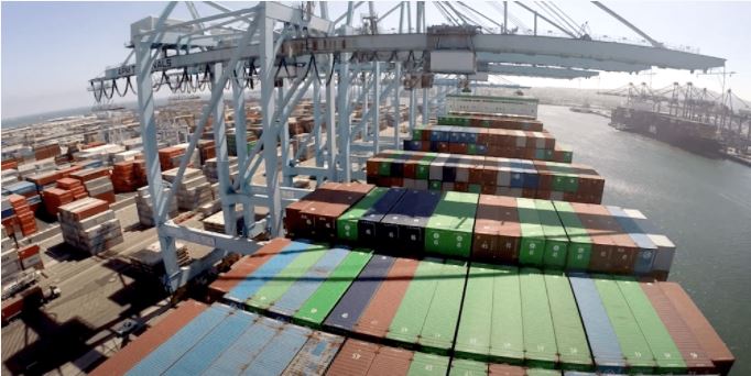 El Consejo Marítimo Internacional sale en defensa de la industria del transporte de contenedores