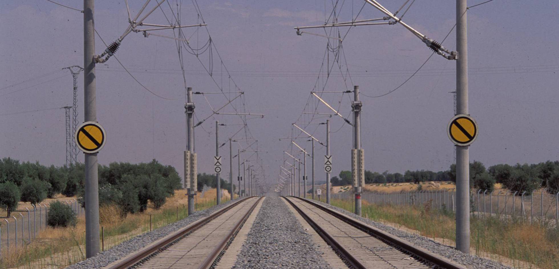 Iryo, Renfe, Euskotren y FGC crean una asociación ferroviaria en la que elude entrar Ouigo