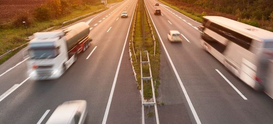 Real Decreto-ley 14/2022, de medidas de sostenibilidad económica en el transporte. Fernando J. Cascales