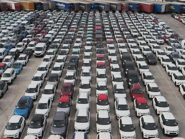 𝗣𝗲𝗰𝗼𝘃𝗮𝘀𝗮 𝗮𝗰𝗲𝗹𝗲𝗿𝗮 𝗹𝗮 𝗮𝘂𝘁𝗼𝗺𝗼𝗰𝗶𝗼́𝗻 𝗲𝘂𝗿𝗼𝗽𝗲𝗮 𝘆 𝗰𝗼𝗻𝗾𝘂𝗶𝘀𝘁𝗮 𝗣𝗼𝗶𝘀𝘀𝘆-𝗭𝗲𝗲𝗯𝗿𝘂𝗴𝗴𝗲