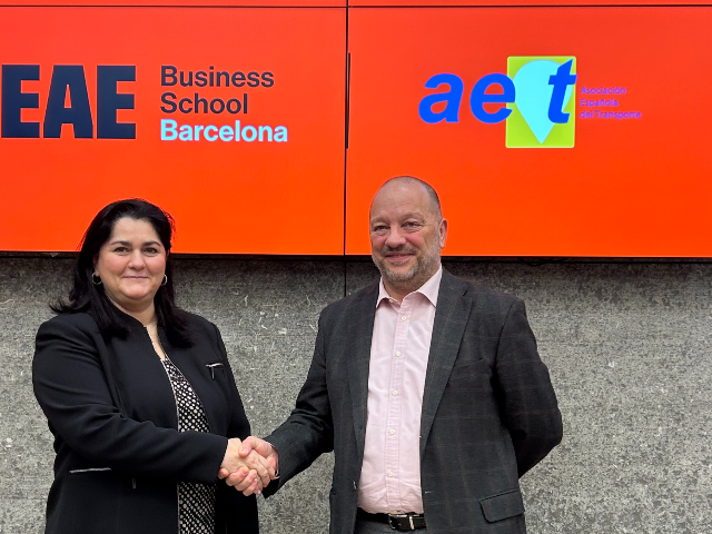 AET y EAE Business School Barcelona sellan una alianza para digitalizar el talento logístico