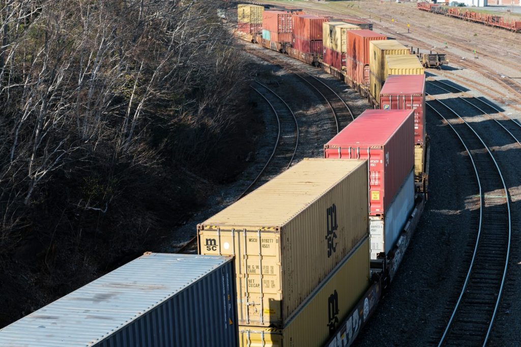 tyler-farmer-8HrXM-t8z-8-unsplash